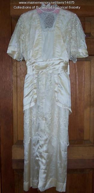 Wedding dress Orland 1915
